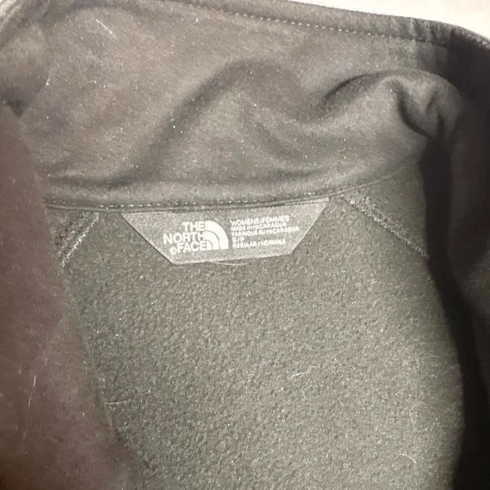 Asphalt gray North face women apex barrier soft shell jacket